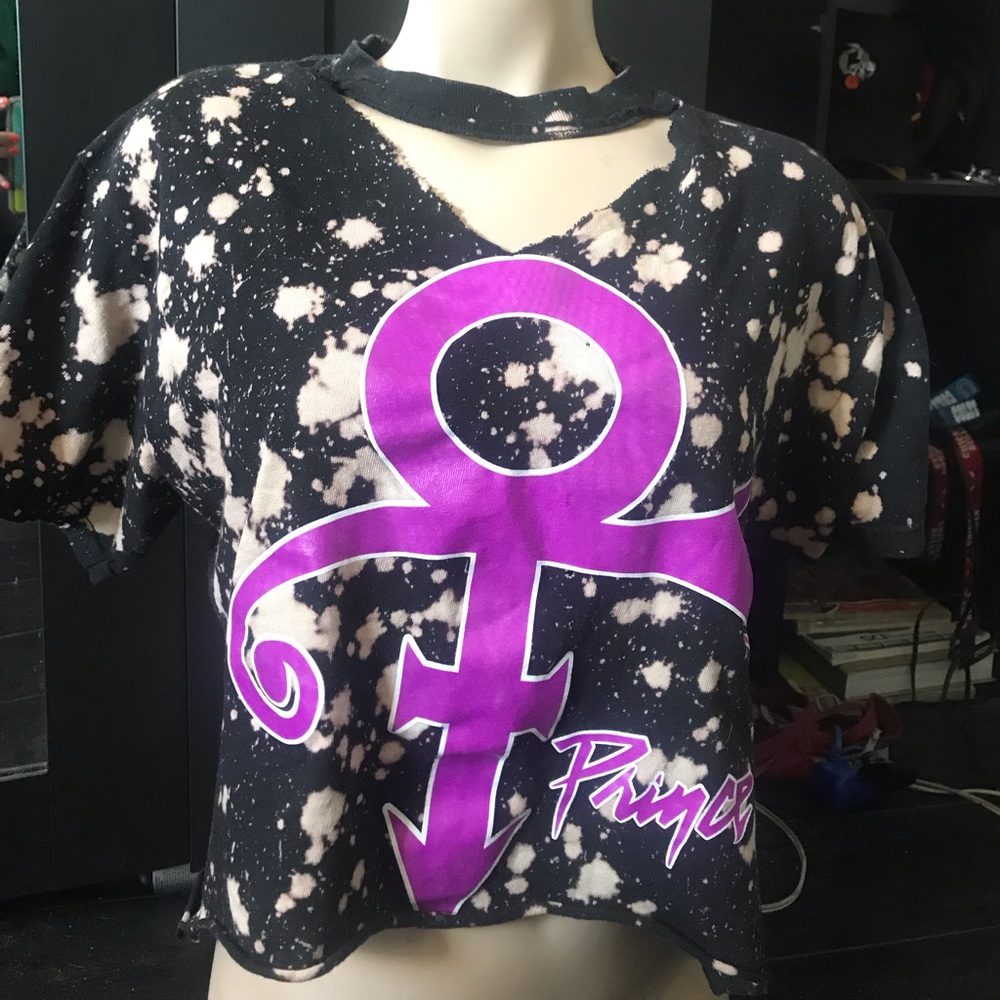 PRINCE distressed cropped T-shirt